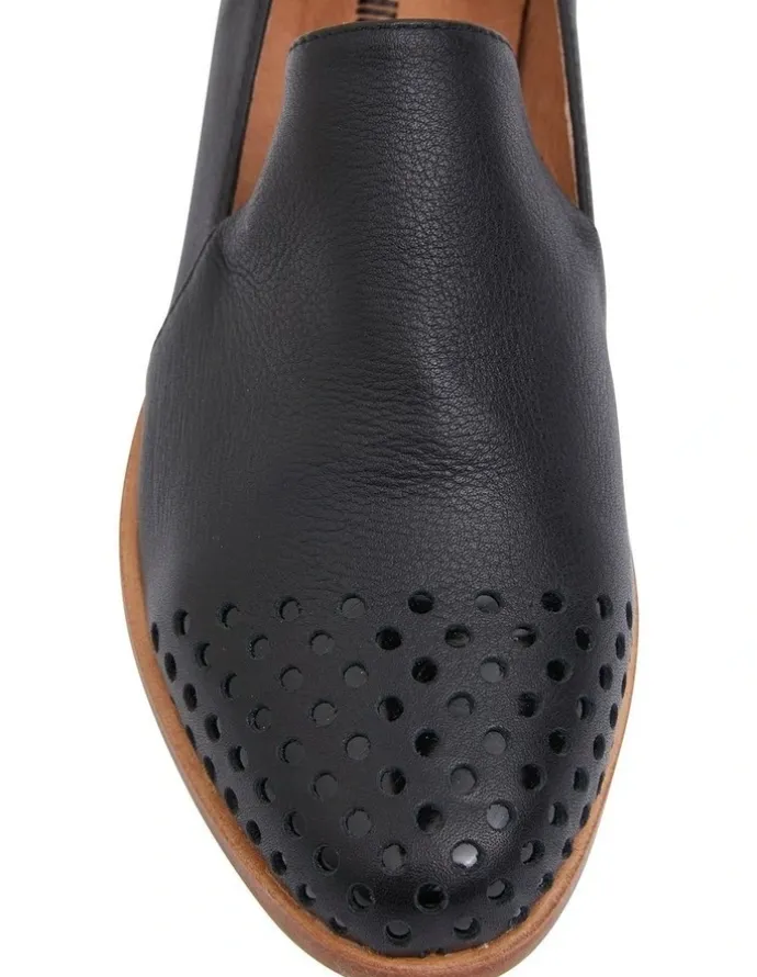 Sandler Shade Flat Shoes in Black Multi Leather