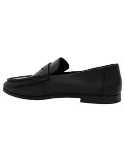 Sandler Spartan Loafers in Black Leather