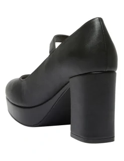 Sandler Tate Heeled Shoes in Black Smooth