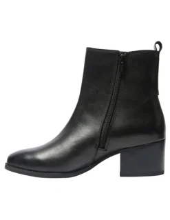 Sandler Venus Boots in Black Glove