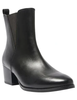 Sandler Venus Boots in Black Glove