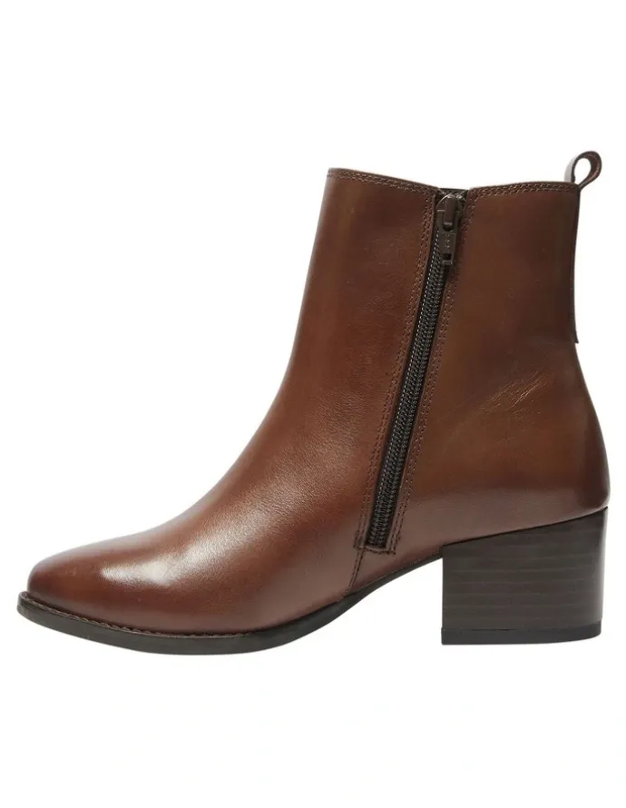 Sandler Venus Boots in Brown Glove