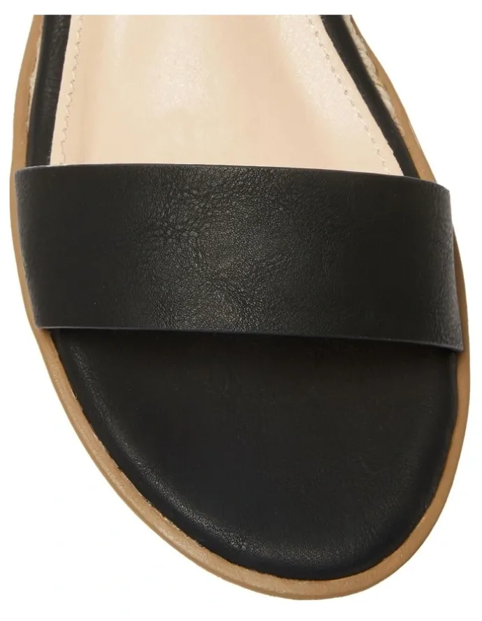 Sandler Verona Sandals in Black Smooth
