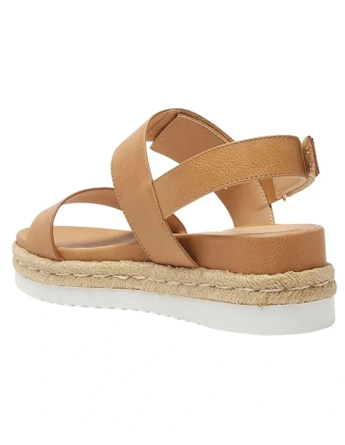 Sandler Warner Sandals in Camel Smooth