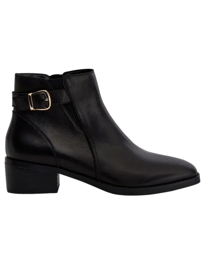 Sandler Cesar Ankle Boots in Black Leather