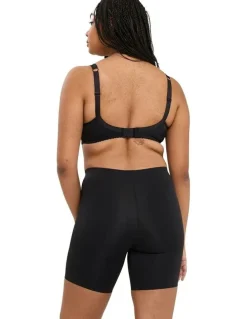 Sans Complexe Perfect Touch Medium Control Shaping Shorts in Black