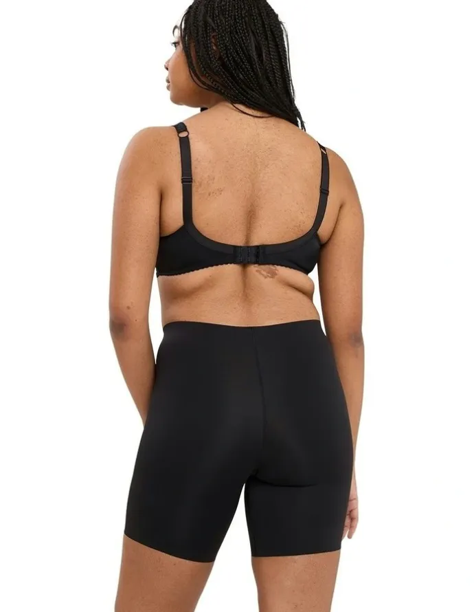Sans Complexe Perfect Touch Medium Control Shaping Shorts in Black