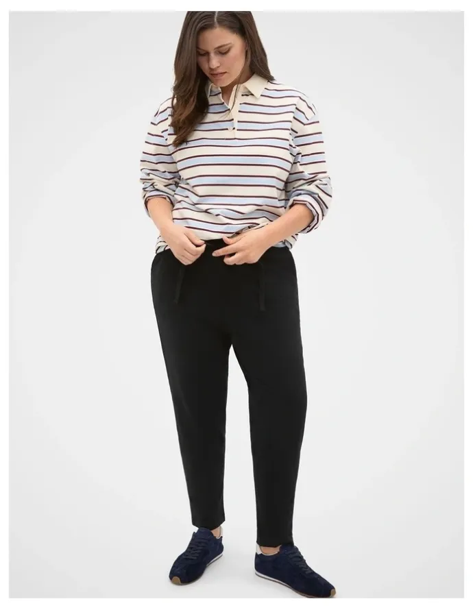 Seed Heritage Core Jersey Trackpant in Black