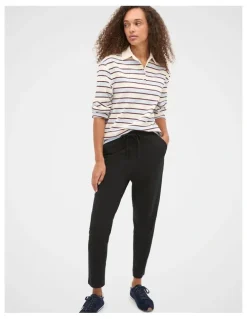 Seed Heritage Core Jersey Trackpant in Black