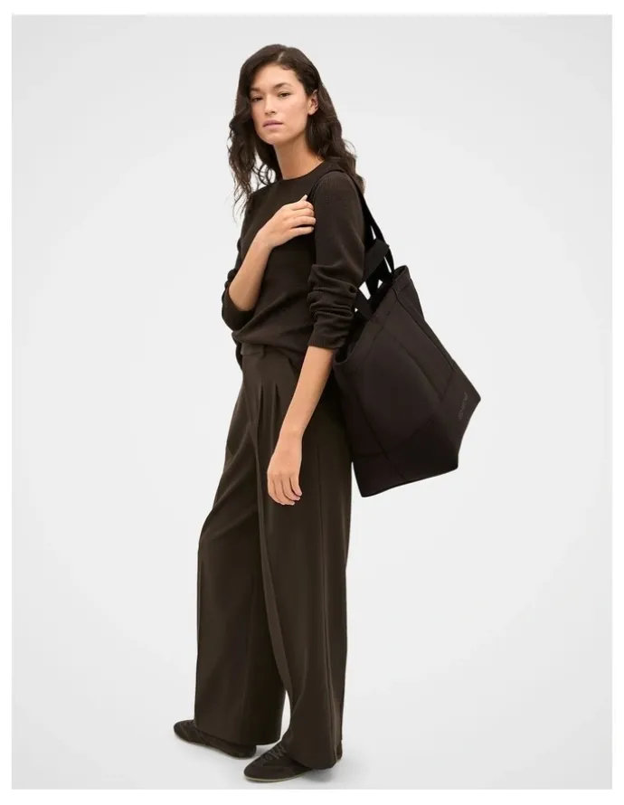 Seed Heritage Seed Overnight Tech Tote in Coffee Bean