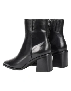 Siren Douglas Ankle Boots in Black