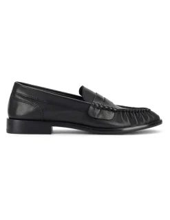 SIREN Paddy Loafers in Black