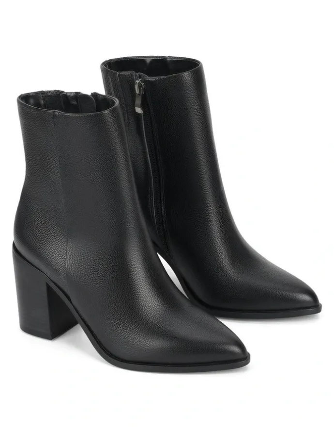SIREN Ricci Ankle Boots in Black Pebble Leather