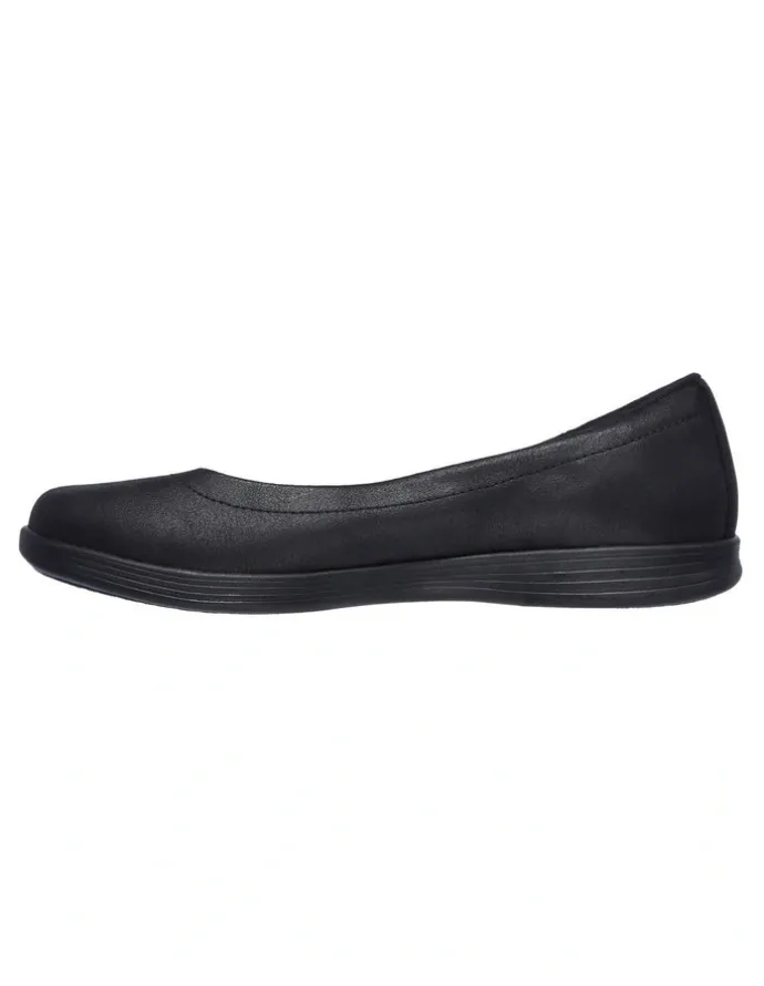 Skechers On The Go Dreamy Shoe in Black