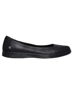 Skechers On The Go Dreamy Shoe in Black