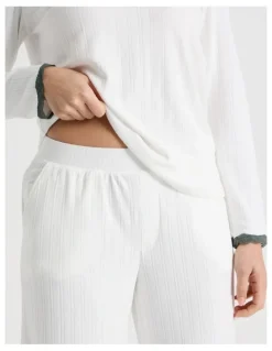 Soho Cosy Winter Pointelle Long Sleeve Pyjama Set in Ivory