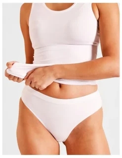 Soho Essentials High Cut in White