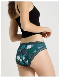 Soho Everyday Lace Bikini in Green