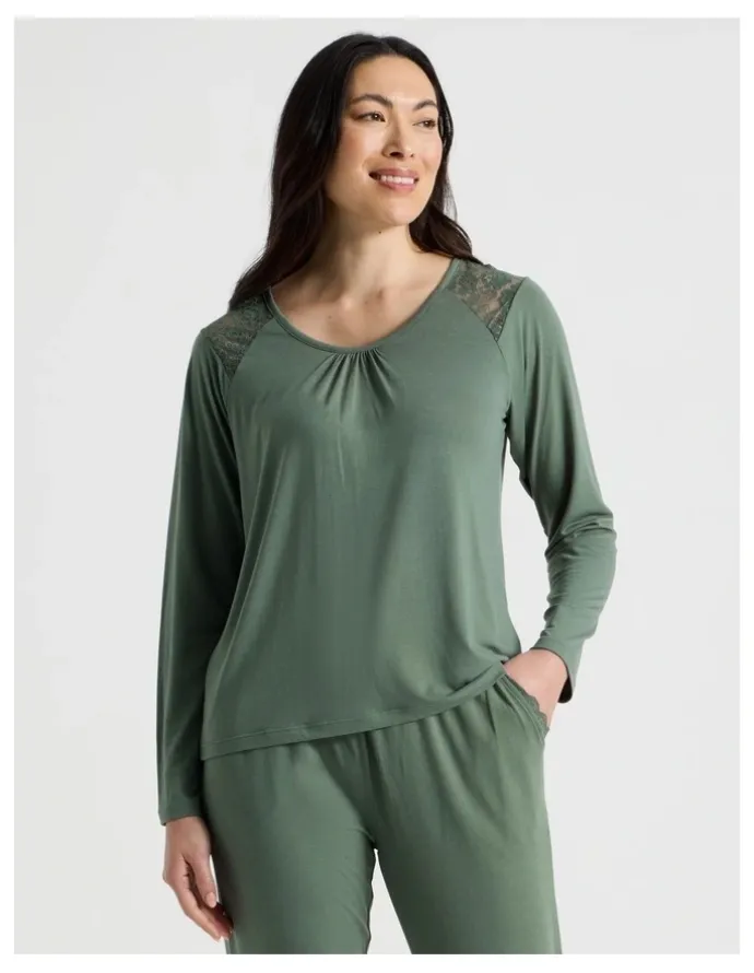 Soho Everyday Lace Long Sleeve Top in Laurel Green