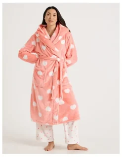 Soho Fleece Hooded Robe in Peach Hearts Print