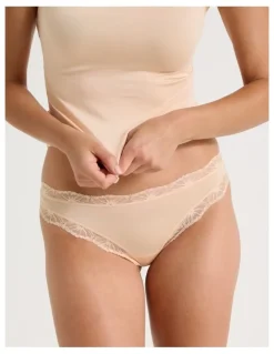 Soho Lace Modal G-string in Beige