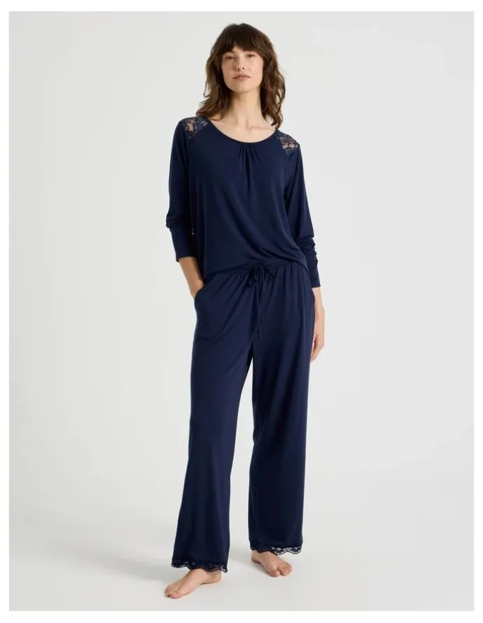 Soho Lace Pants in Navy
