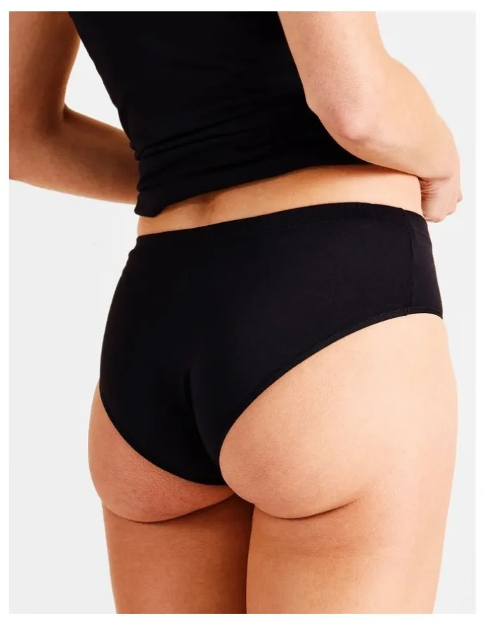 Soho Organic Cotton Boyleg in Black