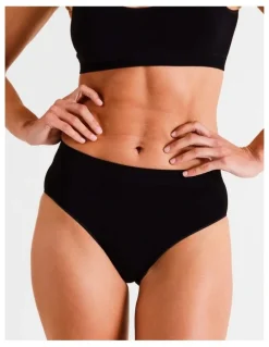 Soho Seamless Full Brief in Black