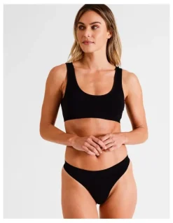 Soho Seamless G-string in Black