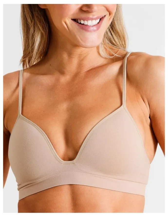 Soho Seamless Padded Bralette in Beige