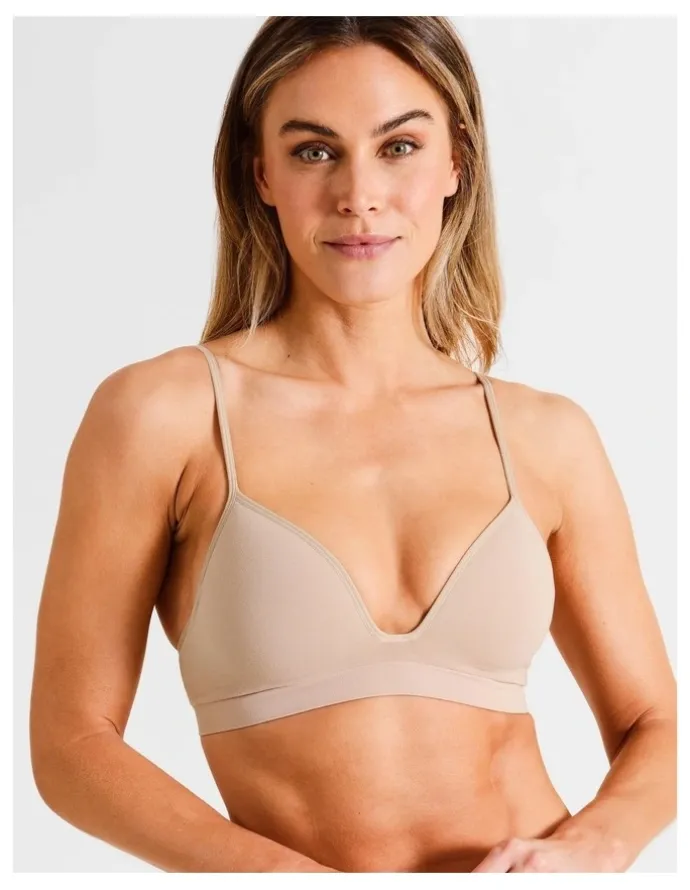 Soho Seamless Padded Bralette in Beige