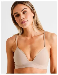Soho Seamless Padded Bralette in Beige