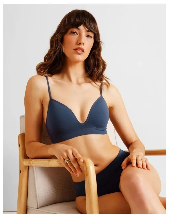 Soho Seamless Padded Bralette in Blue