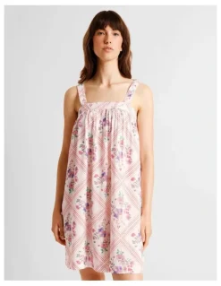 Soho Serene Woven Chemise in Diamond Floral Print
