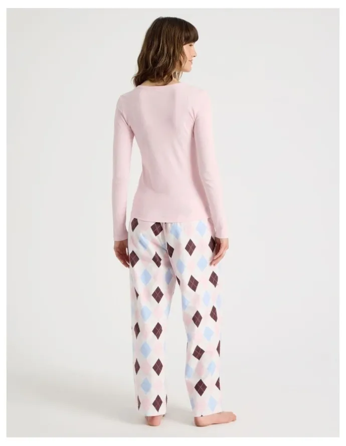 Soho Soho Flannel Long Sleeve Knit Top & Flannelette Pants Pyjama Set in Pink Argyle Print