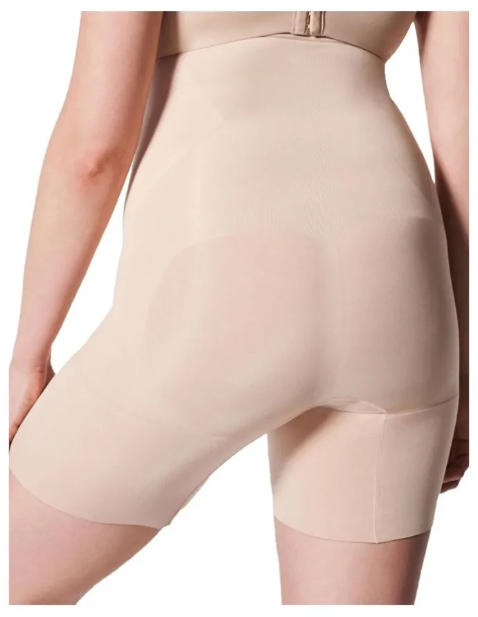 Spanx Sculpt OnCore High-Waisted Mid-Thigh Short