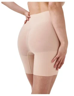 Spanx Sculpt Seamless Power Mid-Thigh Short In Beige