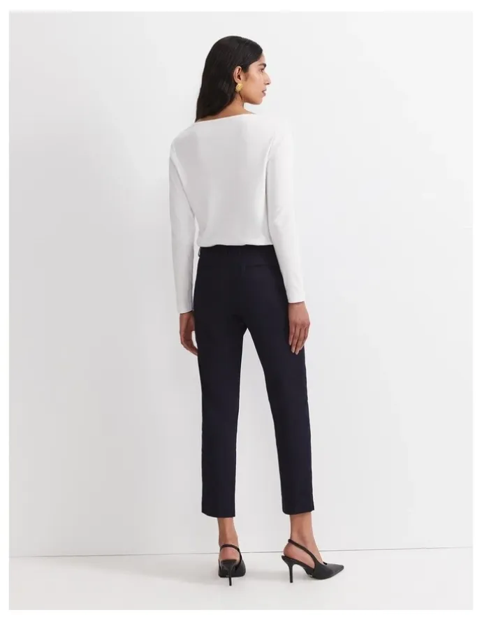 Sportscraft Evie Capri Pant in Navy