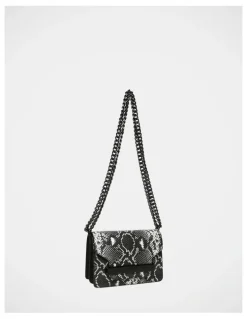 Steve Madden Bflip Handbag in Black
