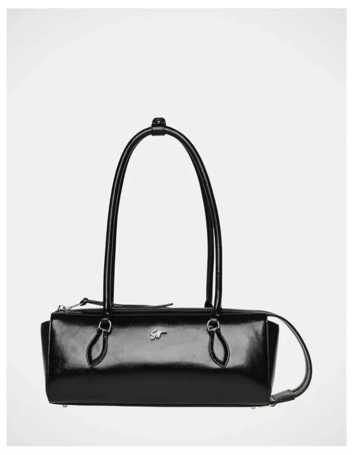 Steve Madden Bremie Shoulder Bag in Black