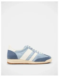 Steve Madden Jumper Sneakers in Light Blue