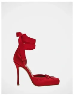 Steve Madden Larina Dress Heels in Red Satin