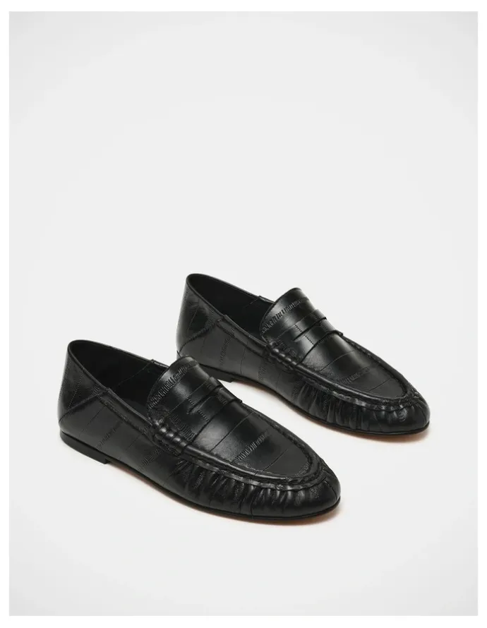 Steve Madden Roger Loafers in Black