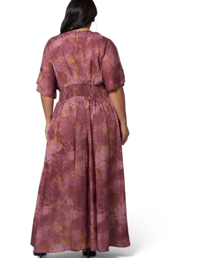 Sunday in the City Richter Scale Maxi Dress in Rouge Floral