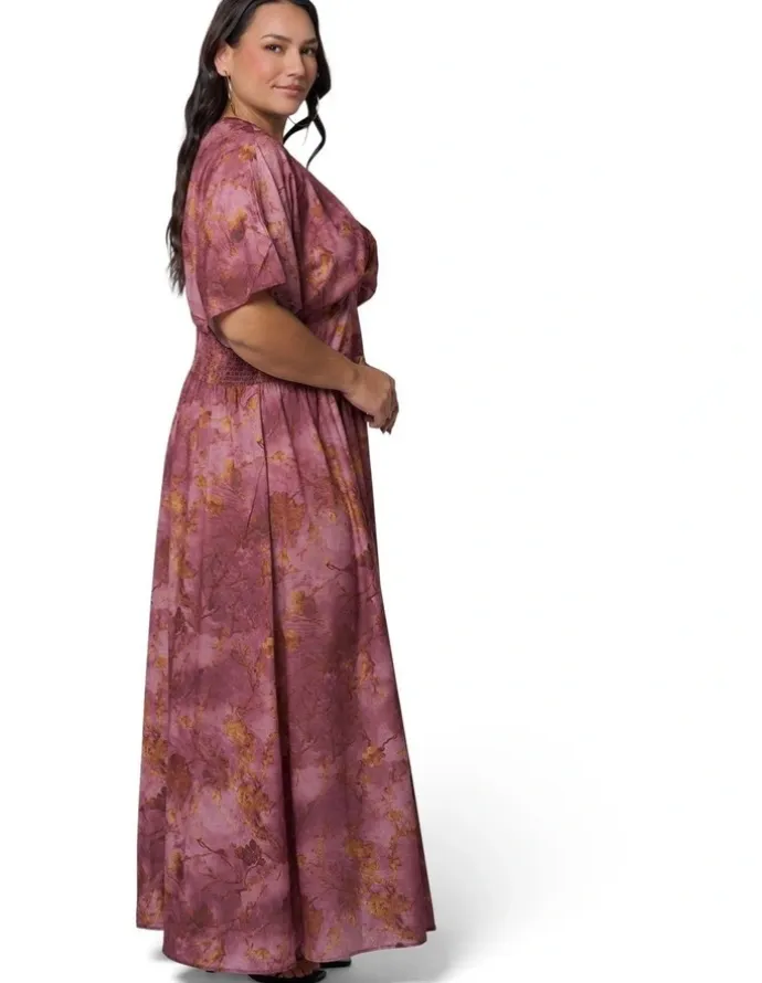 Sunday in the City Richter Scale Maxi Dress in Rouge Floral