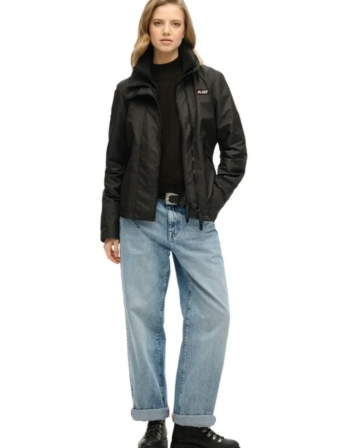 Superdry Mountain Windbreaker Jacket in Black