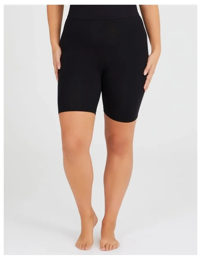 Taking Shape Bamboo Anti Chafe Crop Short Black