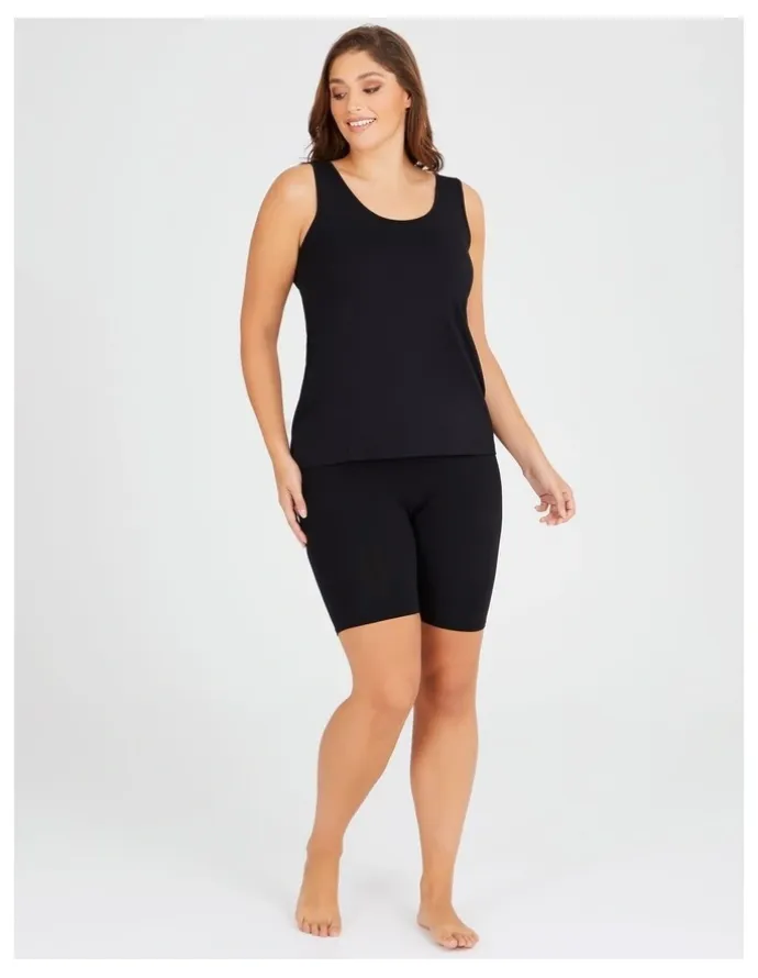 Taking Shape Bamboo Anti Chafe Crop Short Black