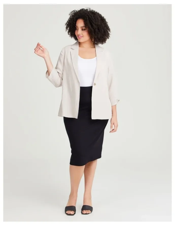 Taking Shape Bamboo Base Pencil Skirt in Black