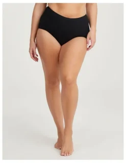 Taking Shape Bamboo Full Briefs 3 Pack in Black